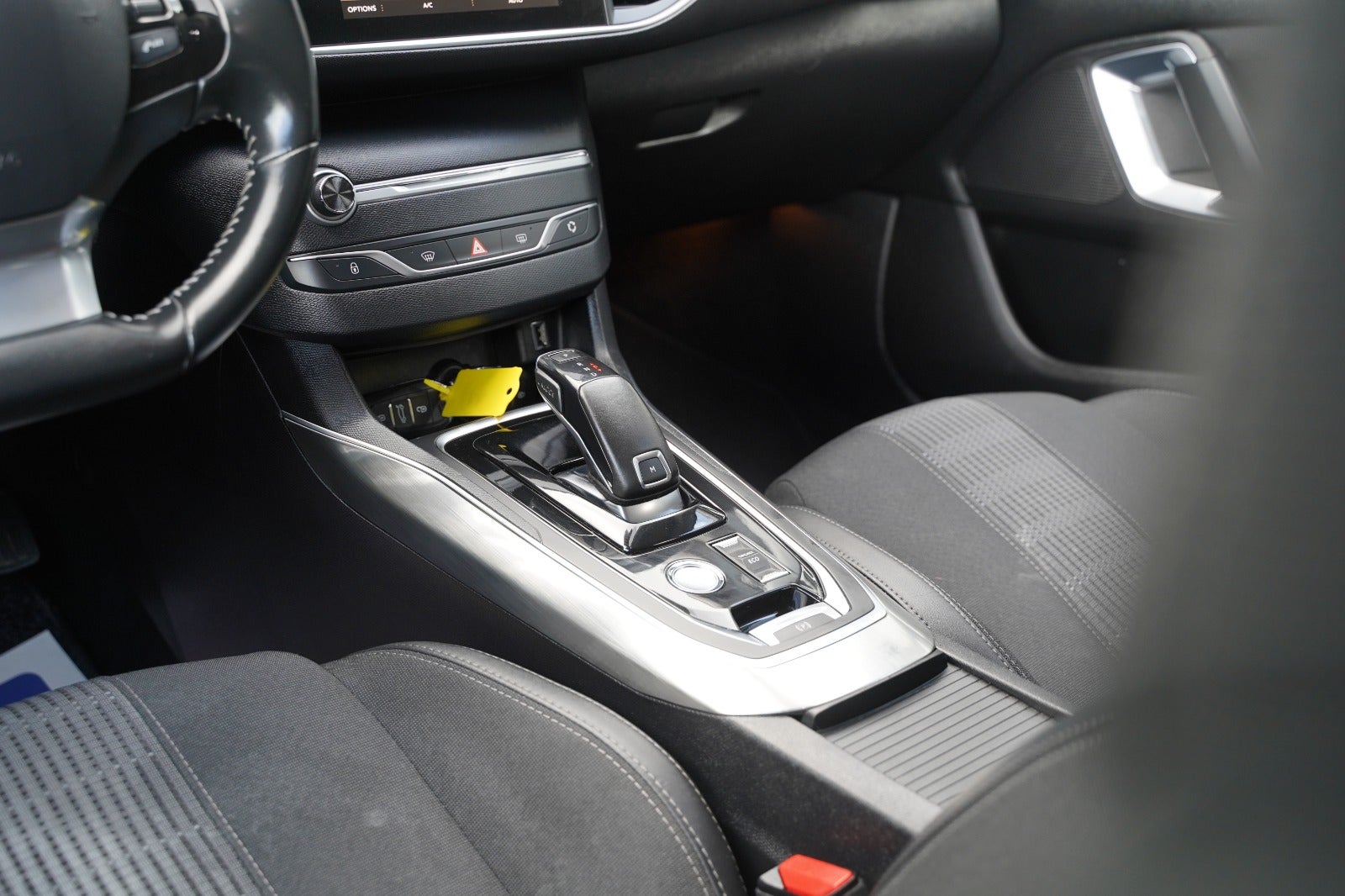 Billede af Peugeot 308 1,2 PureTech 130 Allure EAT8