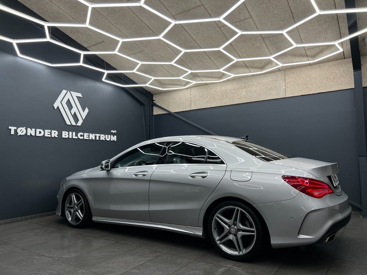 Mercedes CLA220 2013