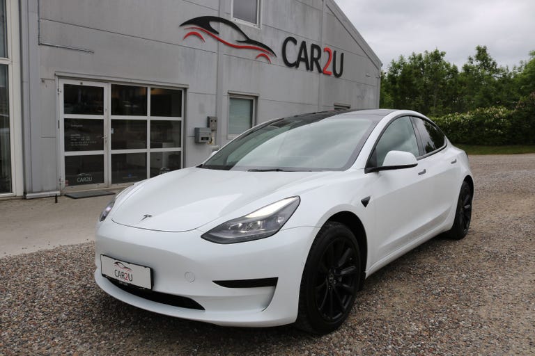 Tesla Model 3 Standard Range+ RWD