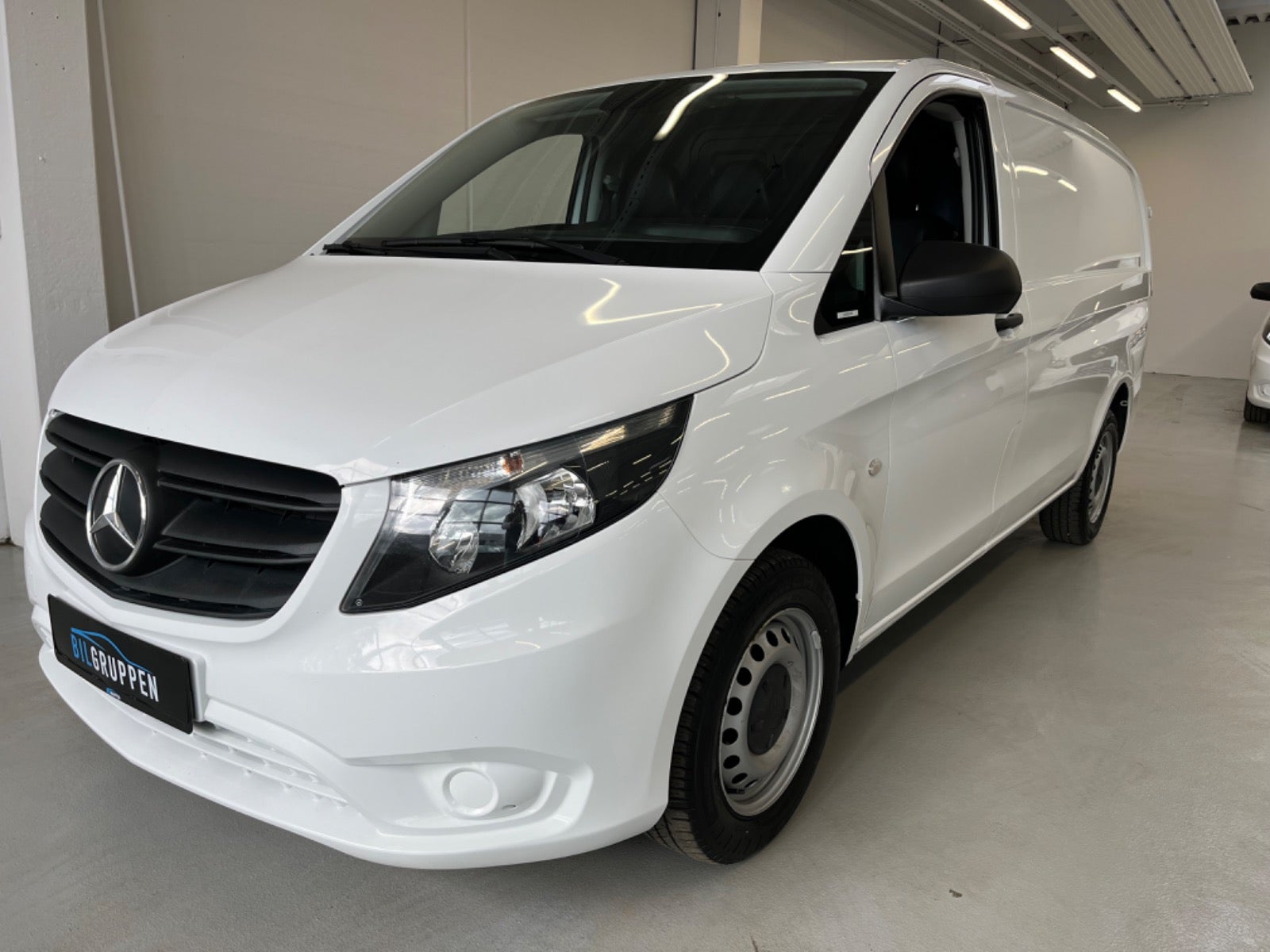 Billede af Mercedes Vito 114 2,0 CDi Kassevogn aut. L RWD