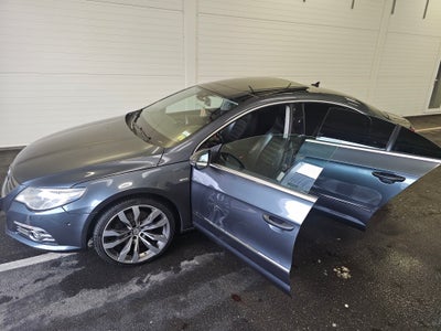 VW Passat CC 2,0 TDi 140 DSG 4d