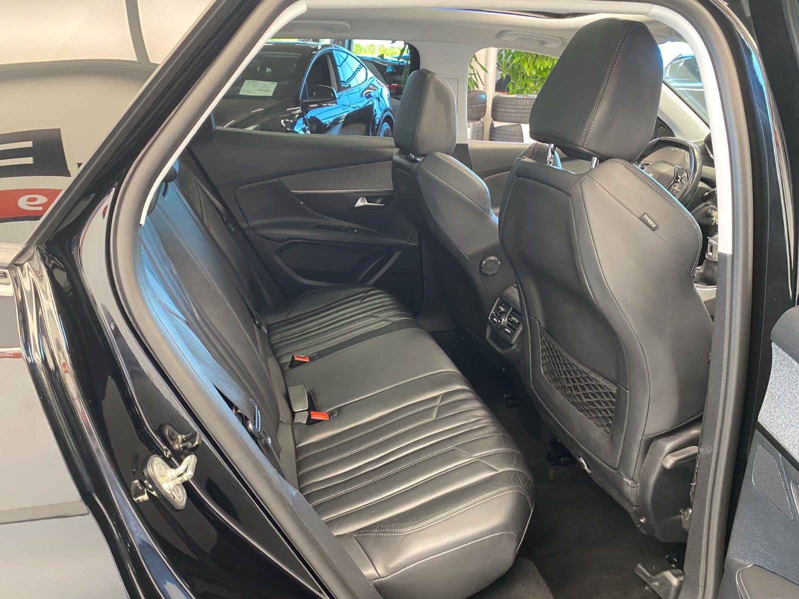 Billede af Peugeot 3008 1,6 BlueHDi 120 Allure