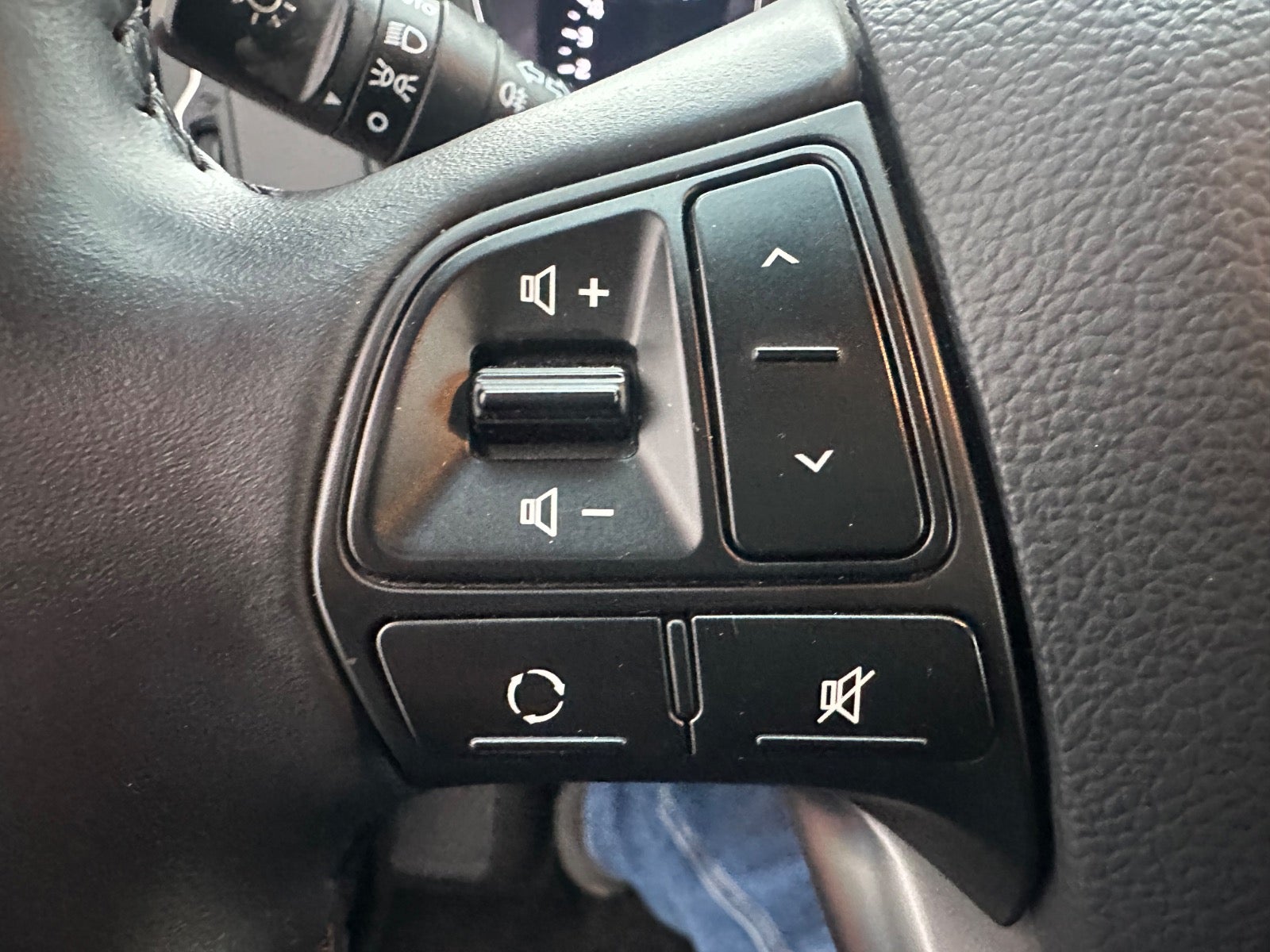 Kia Rio CVVT Attraction