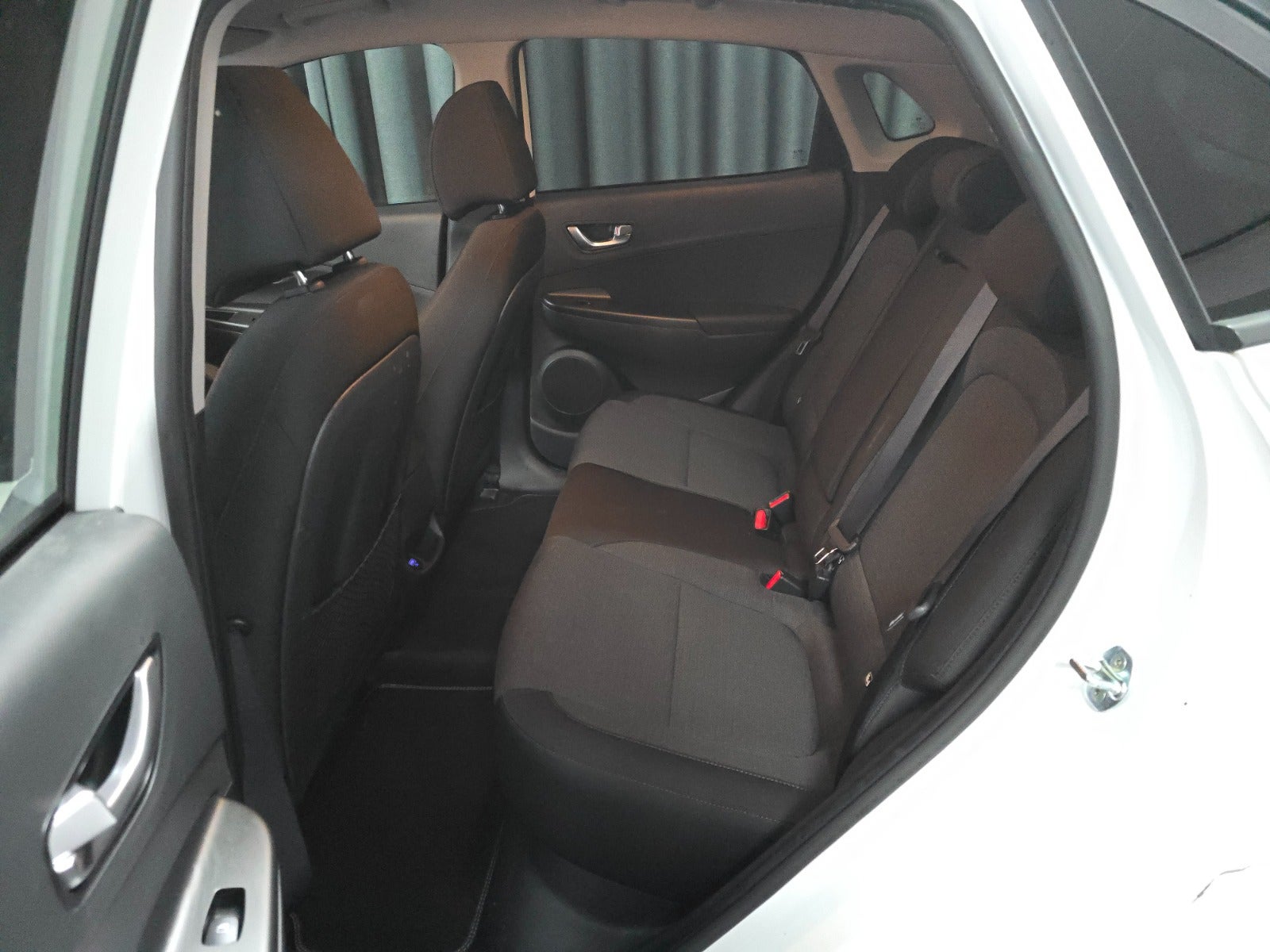 Hyundai Kona EV Trend