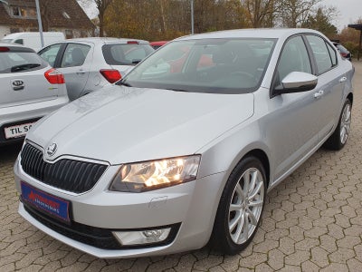 Skoda Octavia 1,4 TSi 140 Ambition DSG Benzin aut. Automatgear modelår 2014 km 184000 Sølvmetal nysy