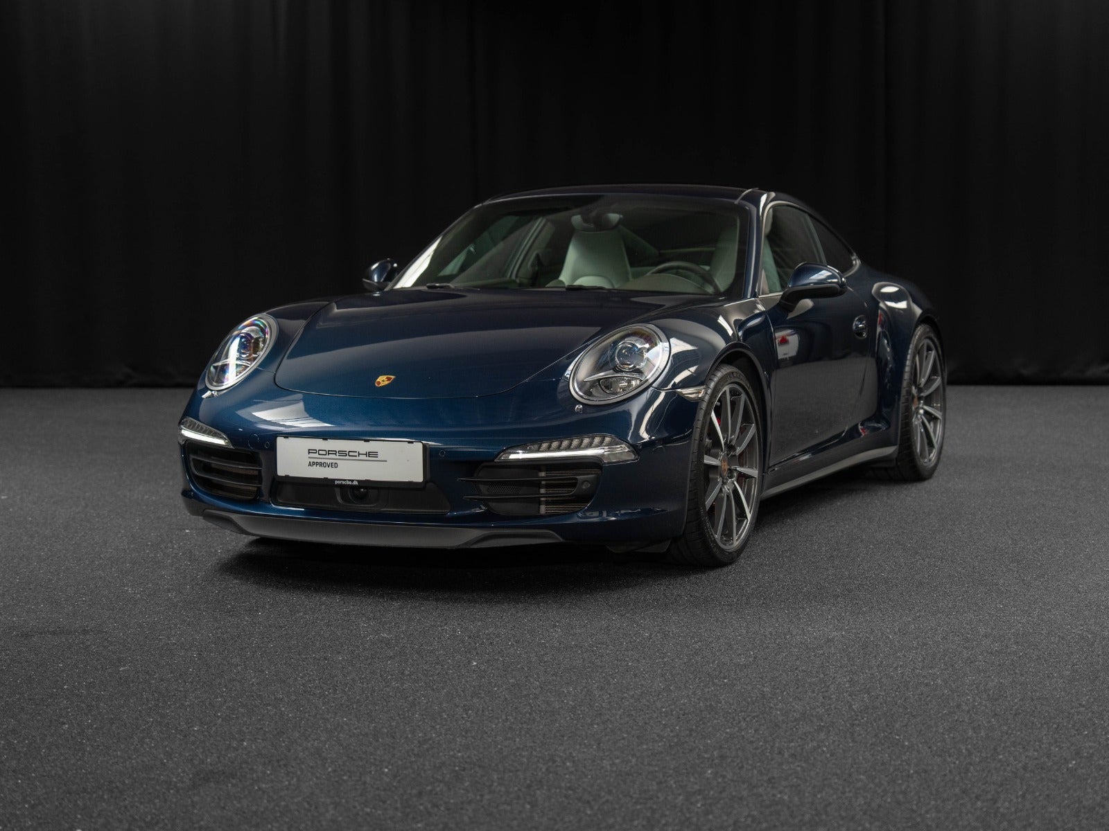 Porsche 911 Carrera 4S
