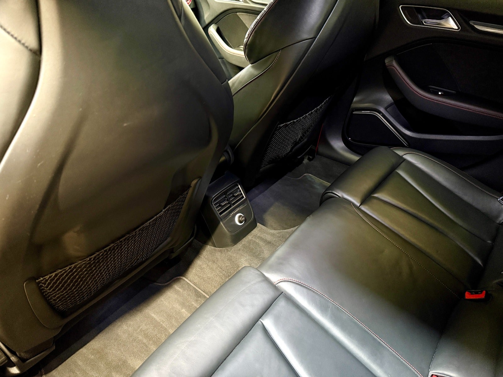 Billede af Audi RS3 2,5 TFSi Sportback quattro S-tr.