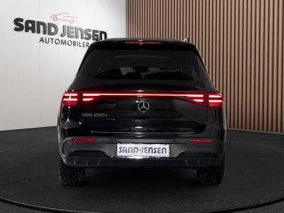 Mercedes EQB250+ AMG Line Van