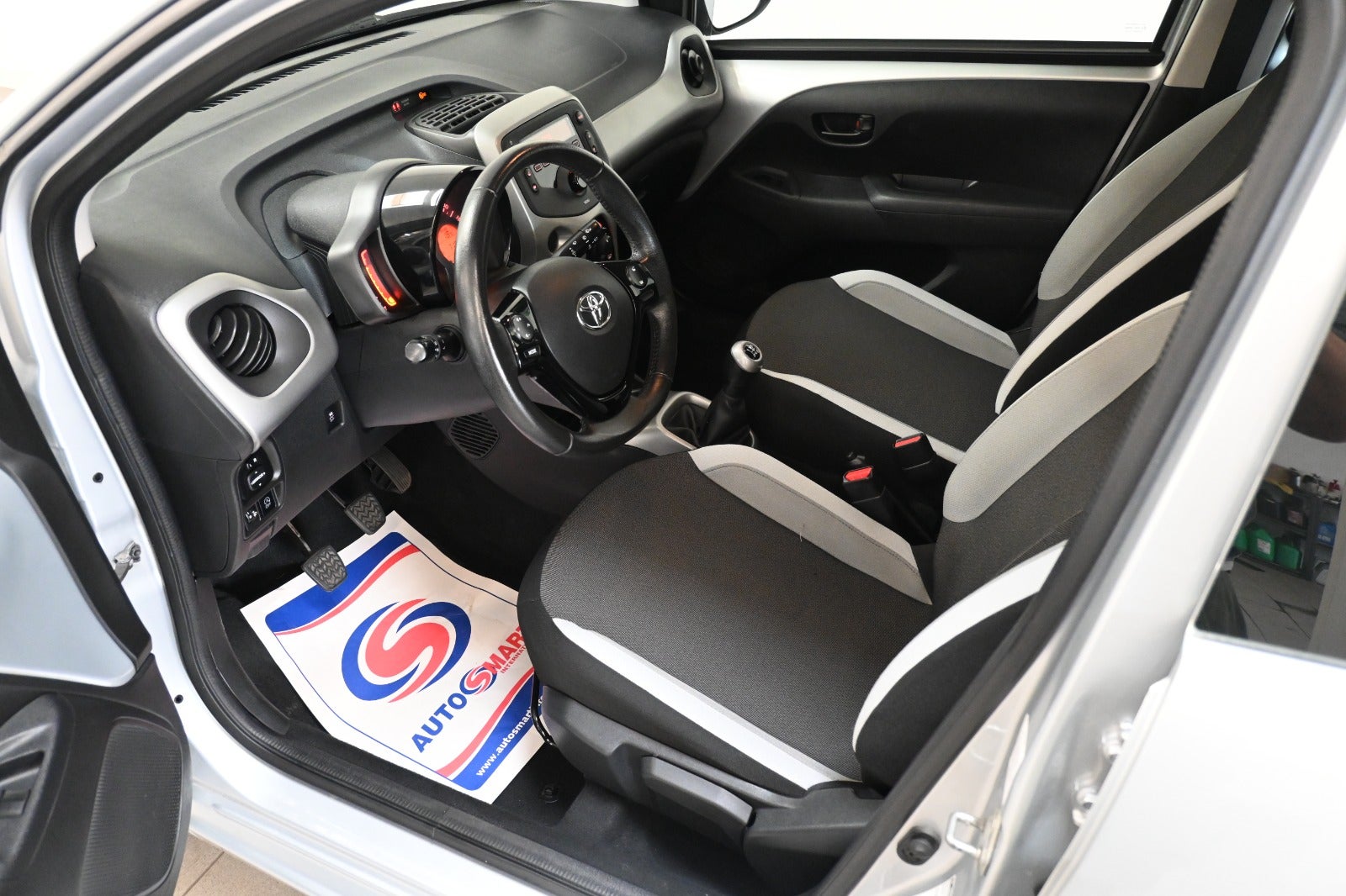 Toyota Aygo VVT-i x-press