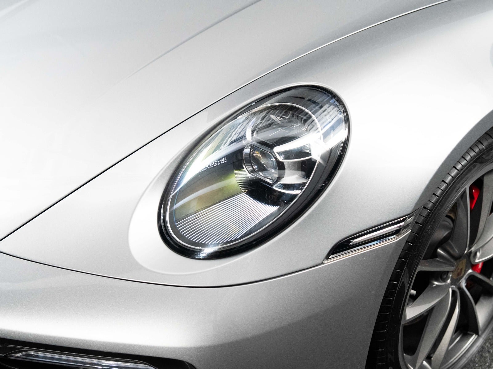 Gallery image 6 of 18