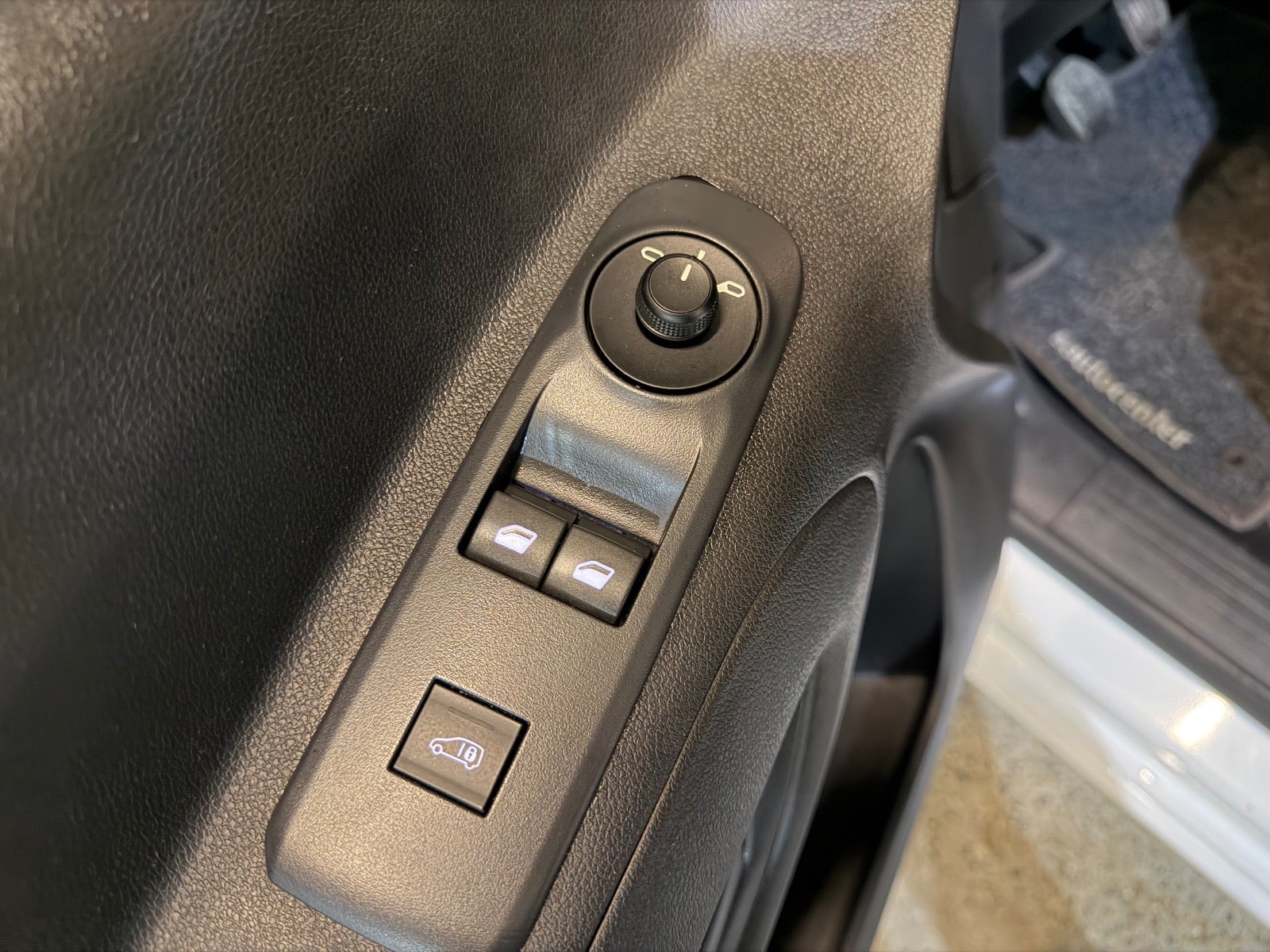 Opel Combo D 102 Enjoy+ L1V1