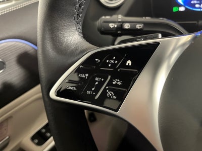 Mercedes EQA250+ Progressive Van