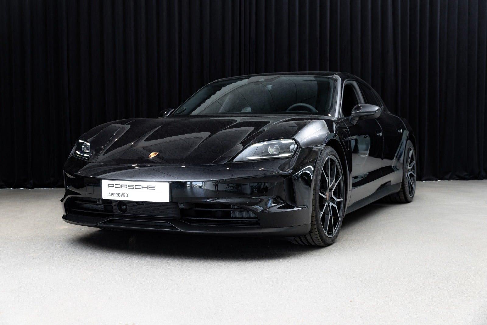 Gallery image 6 of 15