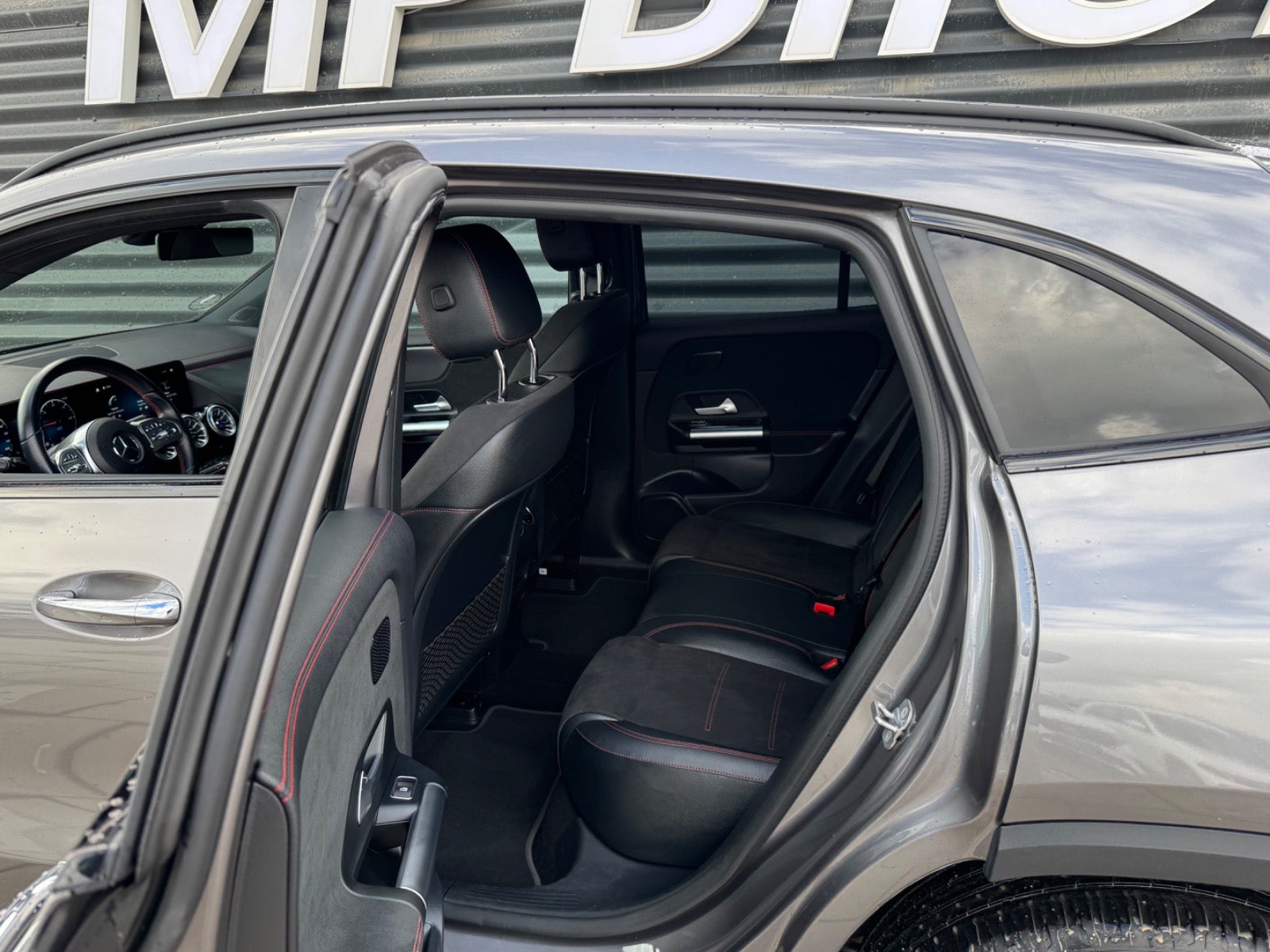 Billede af Mercedes EQA300  AMG Line 4Matic