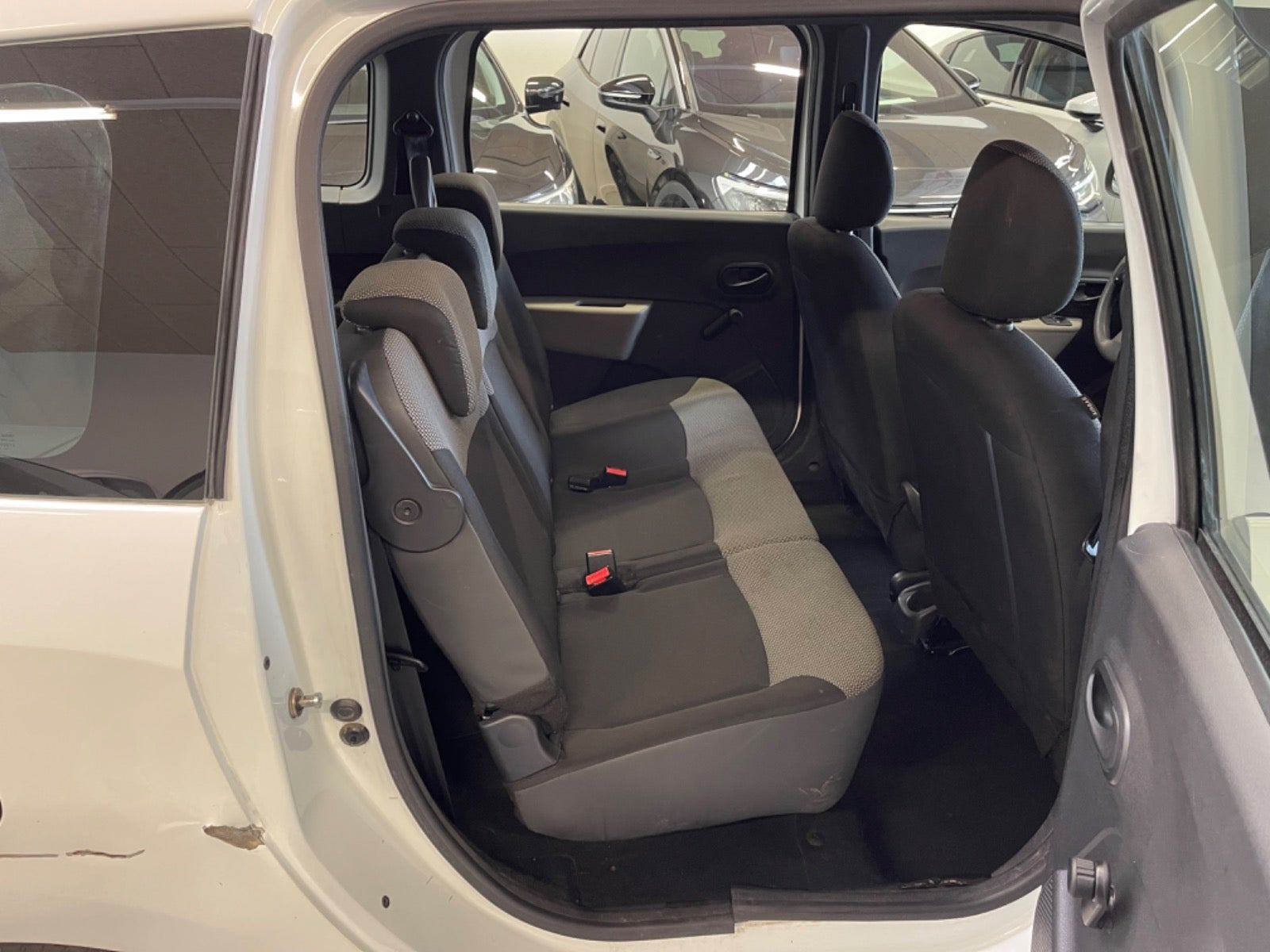 Billede af Dacia Lodgy 1,6 16V Ambiance 7prs