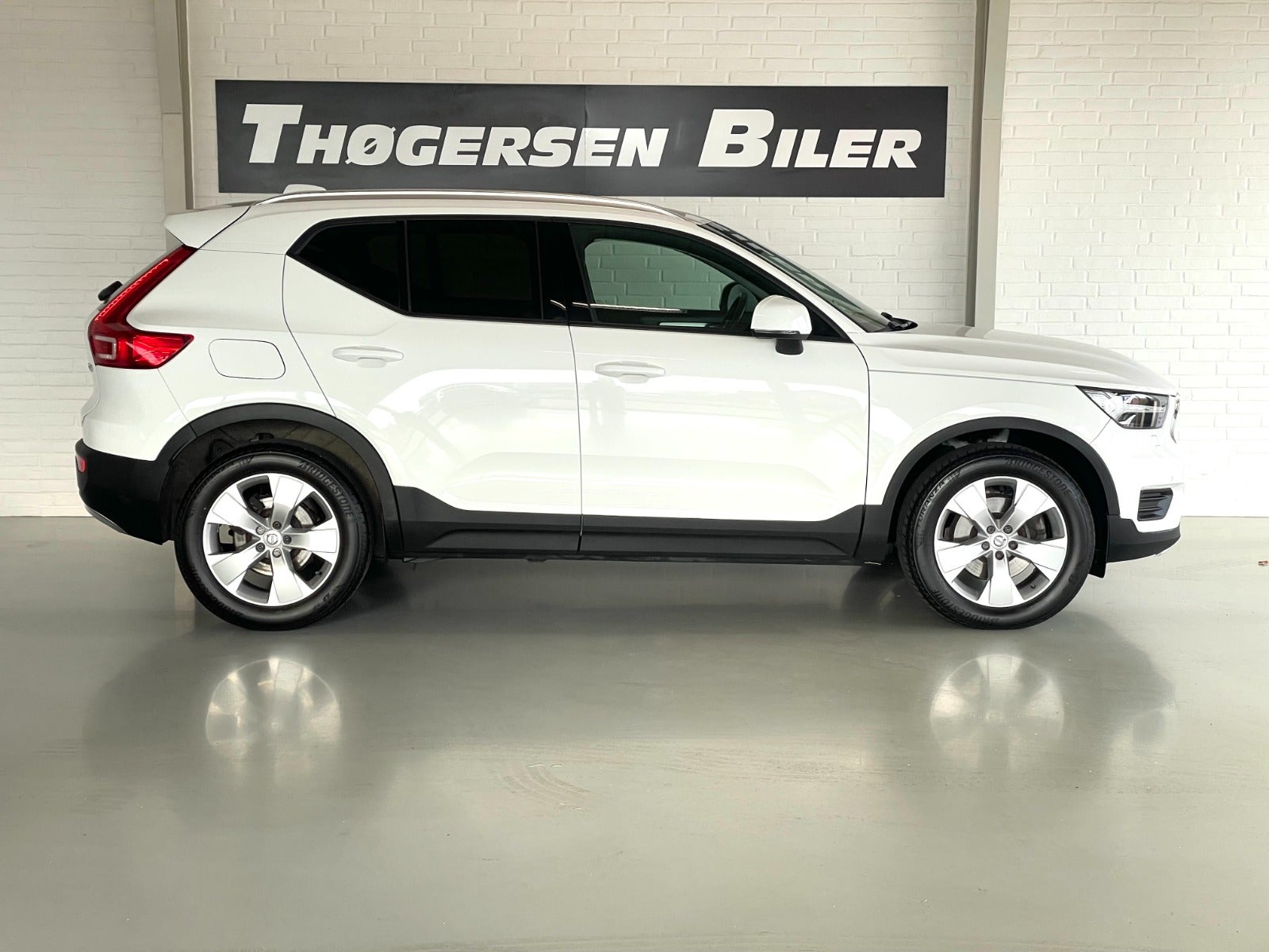 Billede af Volvo XC40 2,0 D4 190 Momentum aut. AWD