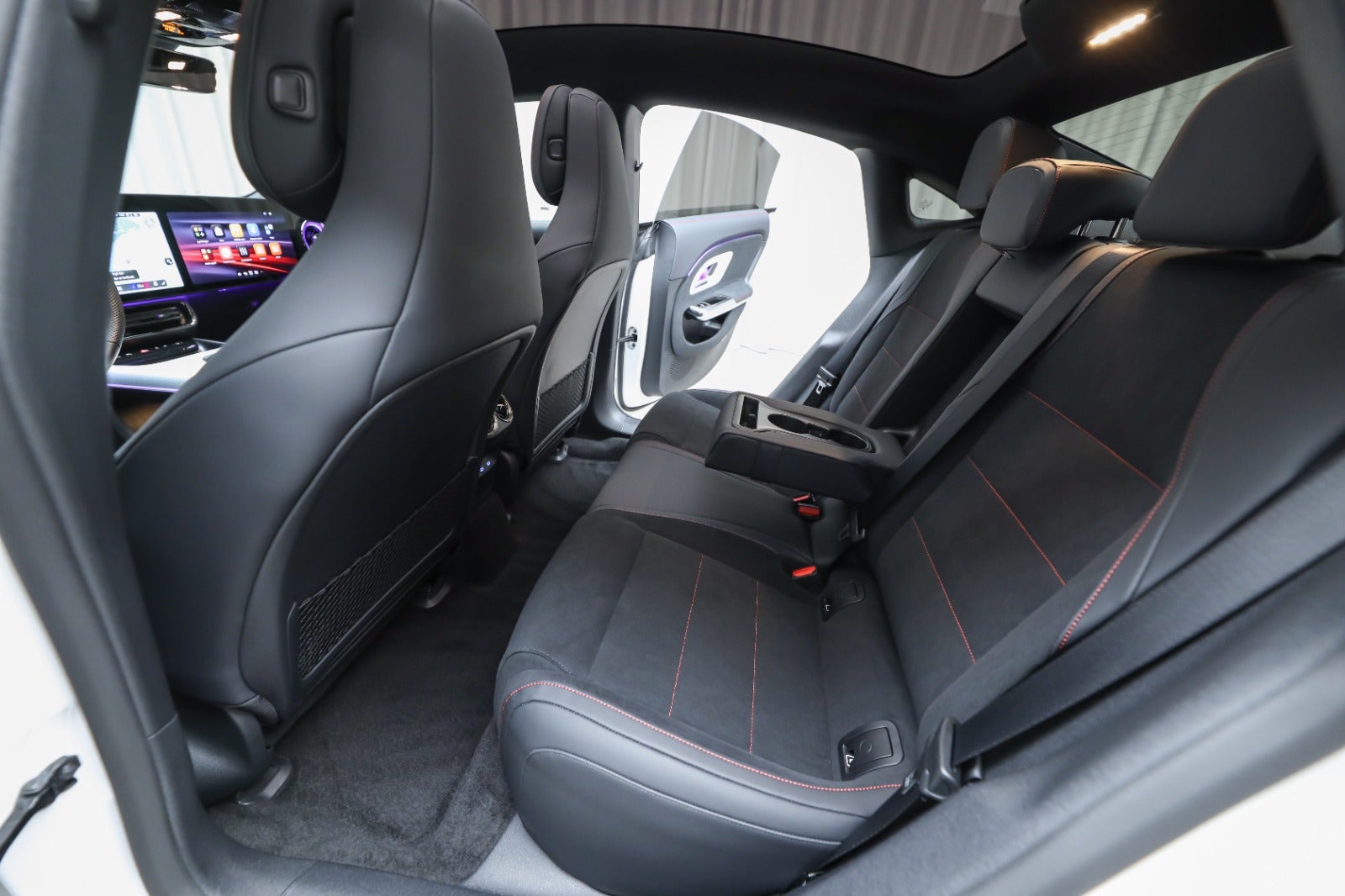 Mercedes-Benz CLA 250+ (5/8)
