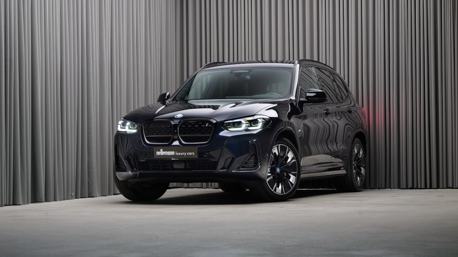 BMW iX3 Charged Plus M-Sport