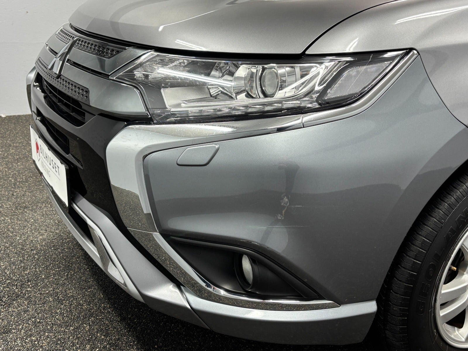 Billede af Mitsubishi Outlander 2,4 PHEV Inform CVT 4WD