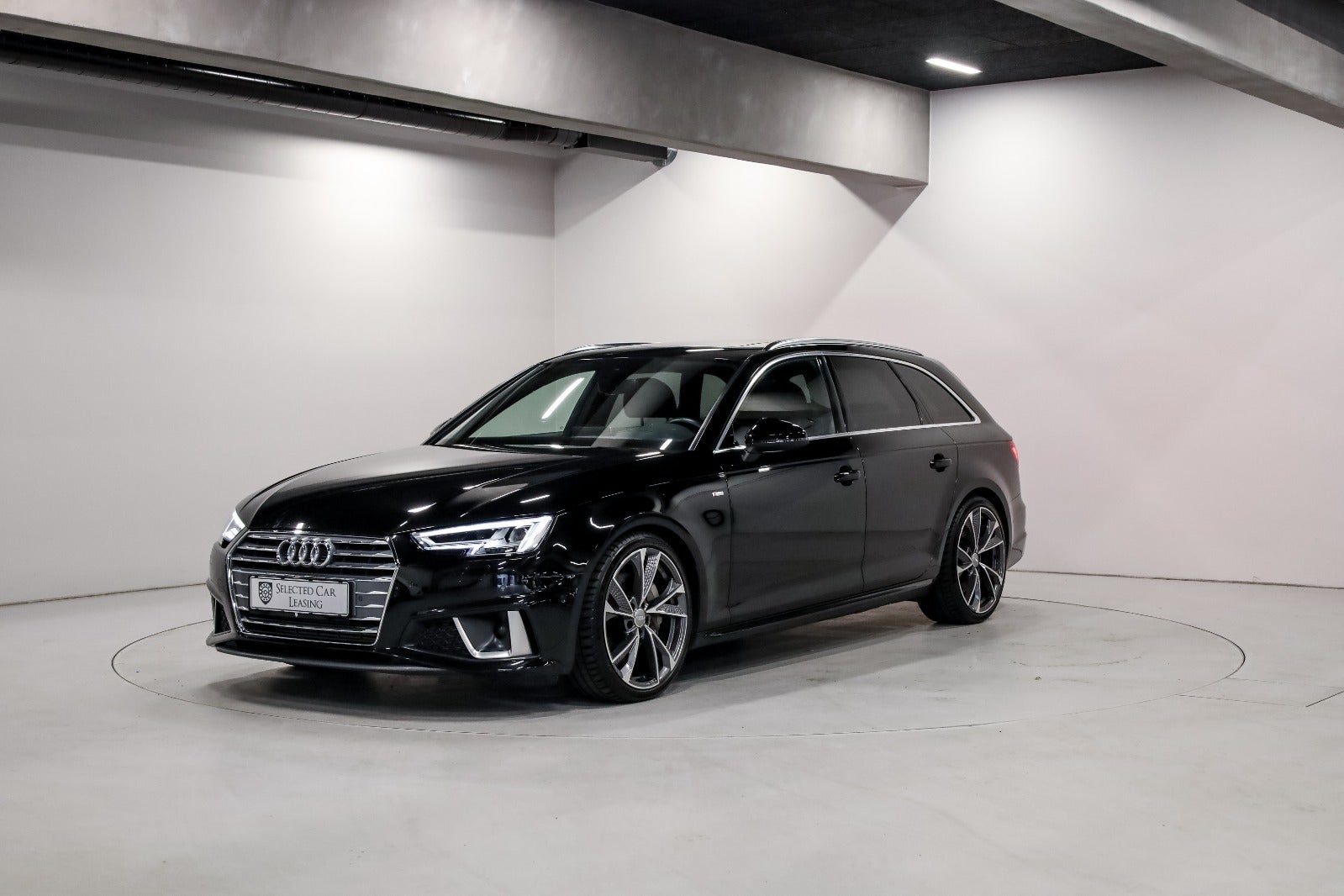 Audi A4 45 TFSi Sport Avant S-tr.