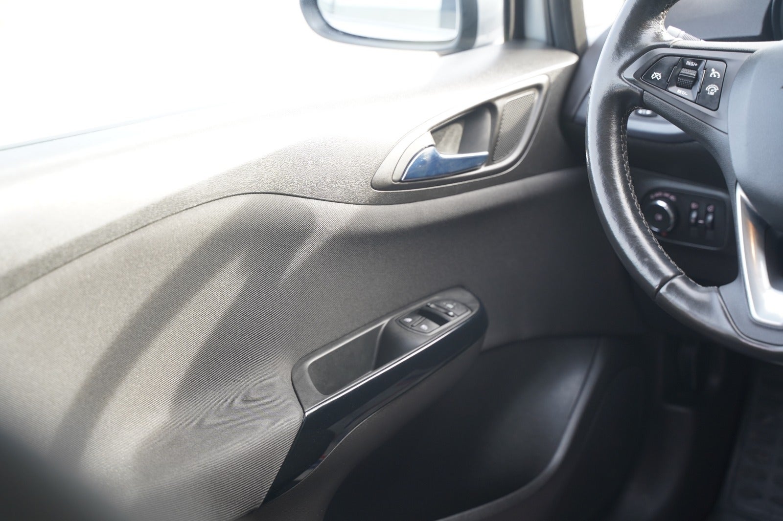 Billede af Opel Corsa 1,4 16V Enjoy