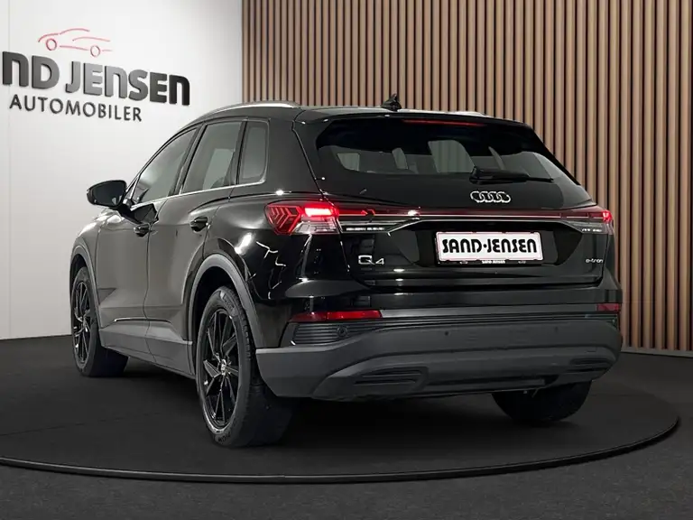 Audi Q4 e-tron S-line