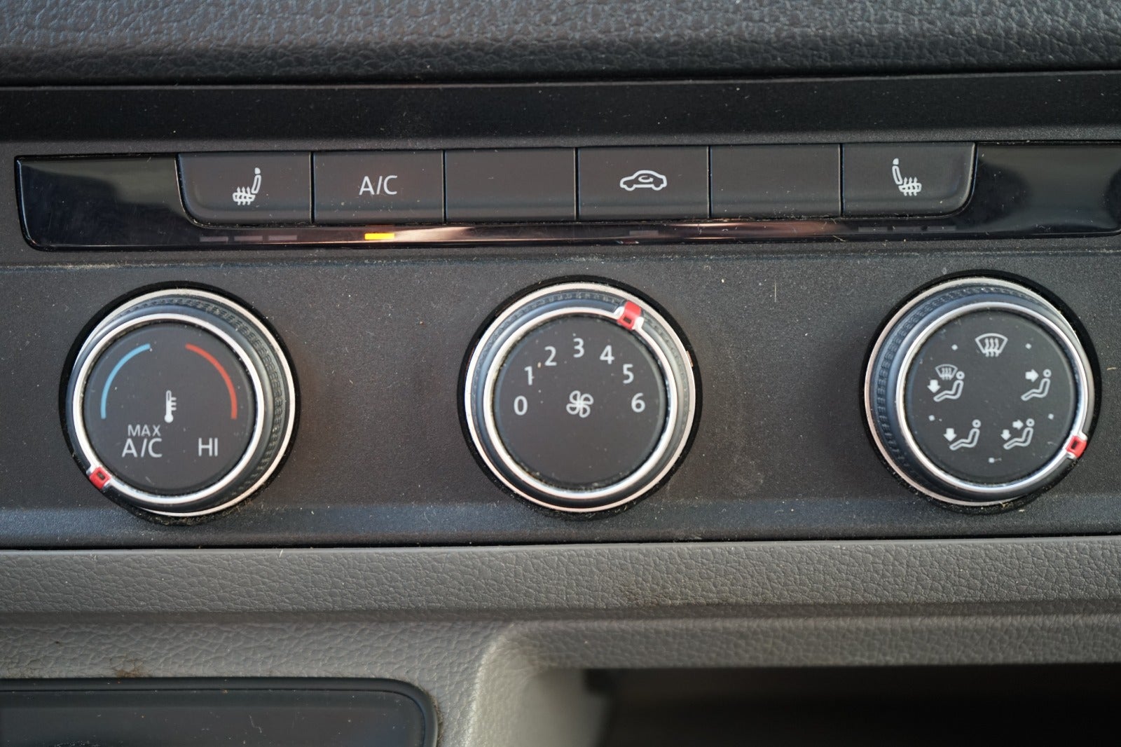 Billede af VW Crafter 35 2,0 TDi 177 Alukasse L4
