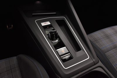 VW Golf VIII eHybrid DSG