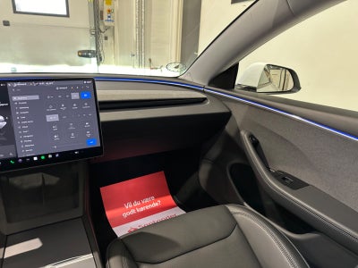 Tesla Model 3 RWD