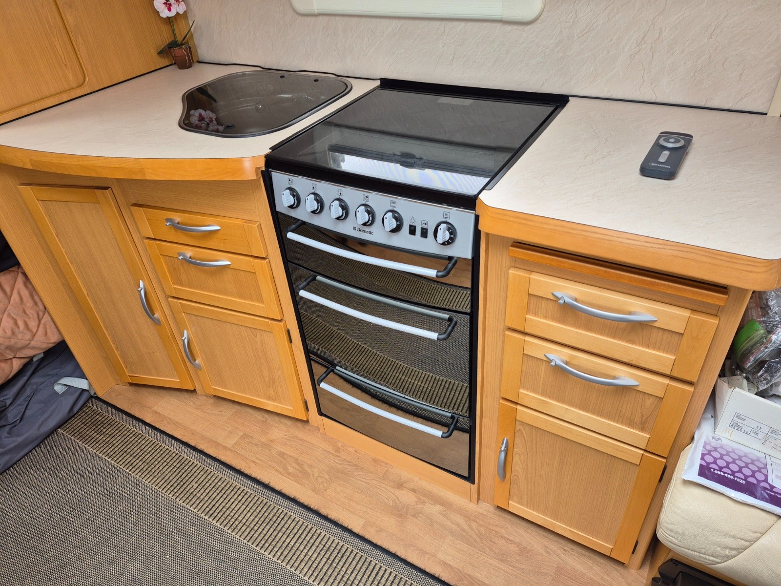 Kabe Royal 560 KS XL  – 6