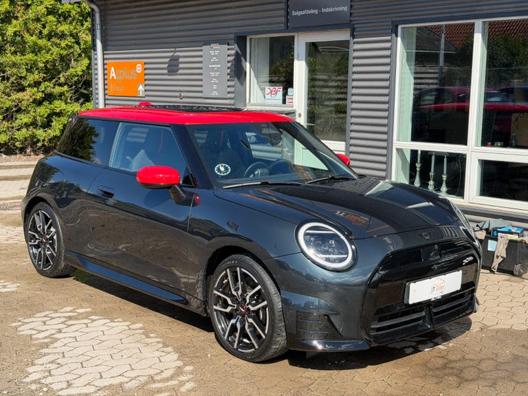MINI Cooper SE