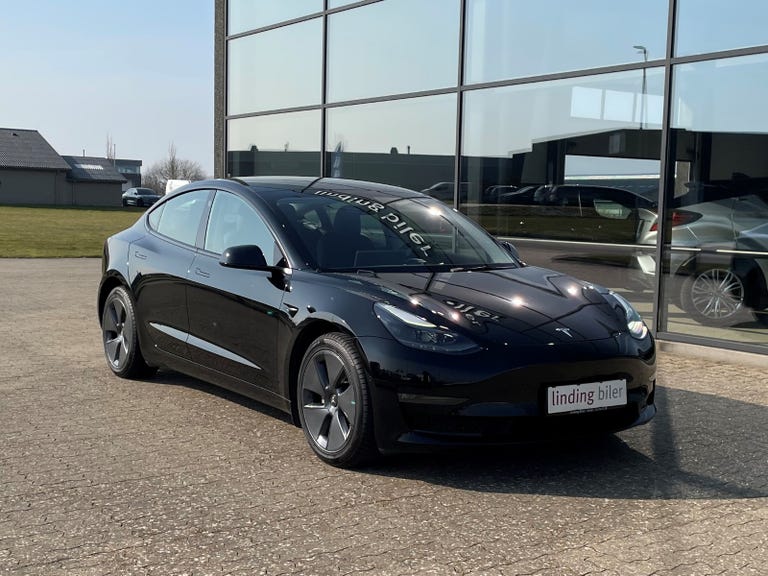 Tesla Model 3 Long Range AWD