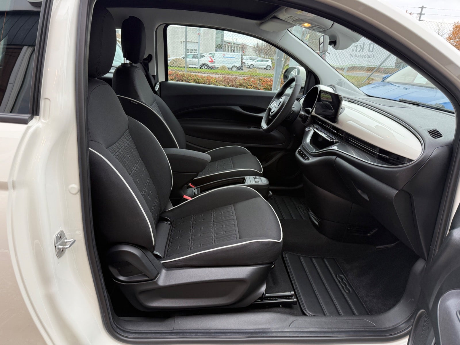 Billede af Fiat 500e 42 Icon Pack Cabrio