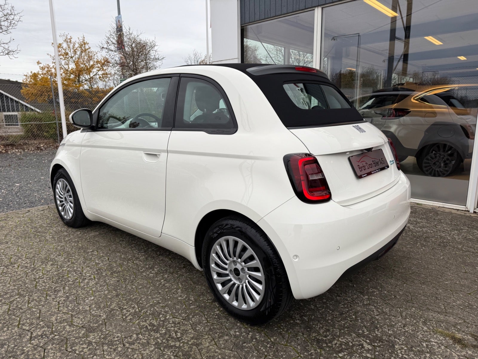 Billede af Fiat 500e 42 Icon Pack Cabrio
