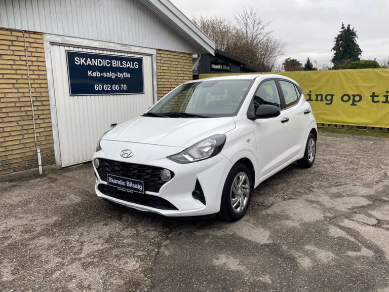 Hyundai i10 MPi Essential AMT