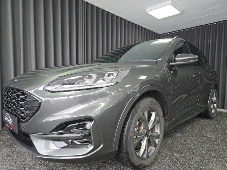 Ford Kuga PHEV ST-Line X CVT