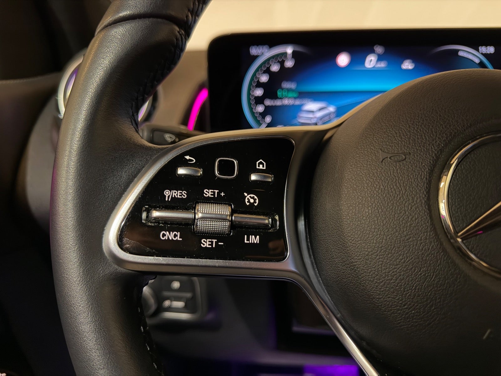 Mercedes EQB250+ Progressive