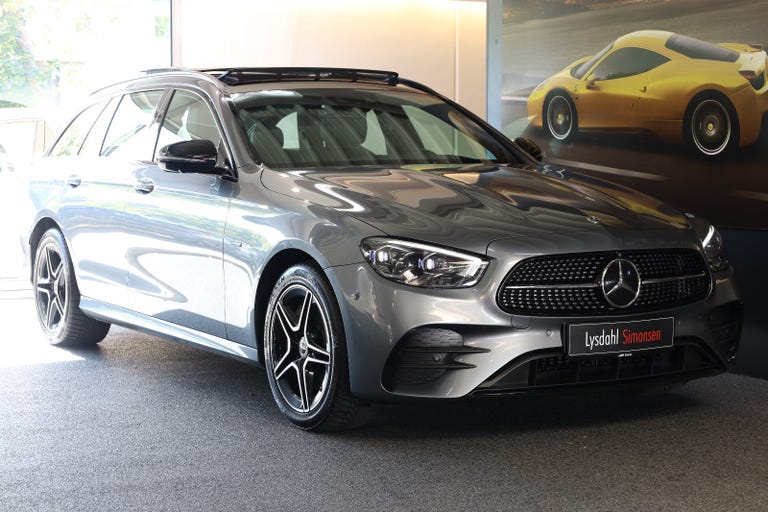 Mercedes E300 de AMG Line Night Edition stc. aut.