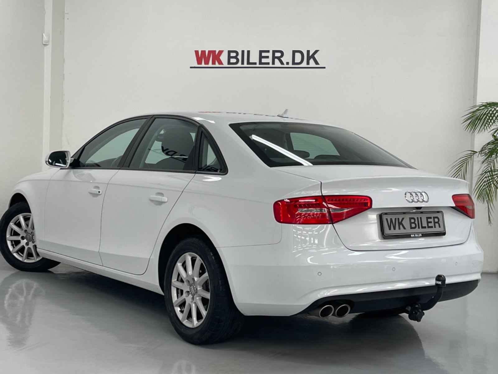 Audi A4 2014