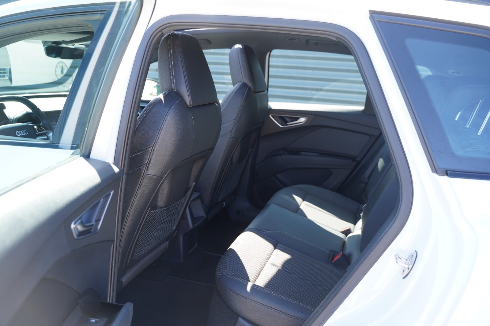 Billede af Audi Q4 e-tron 40 Attitude S-line