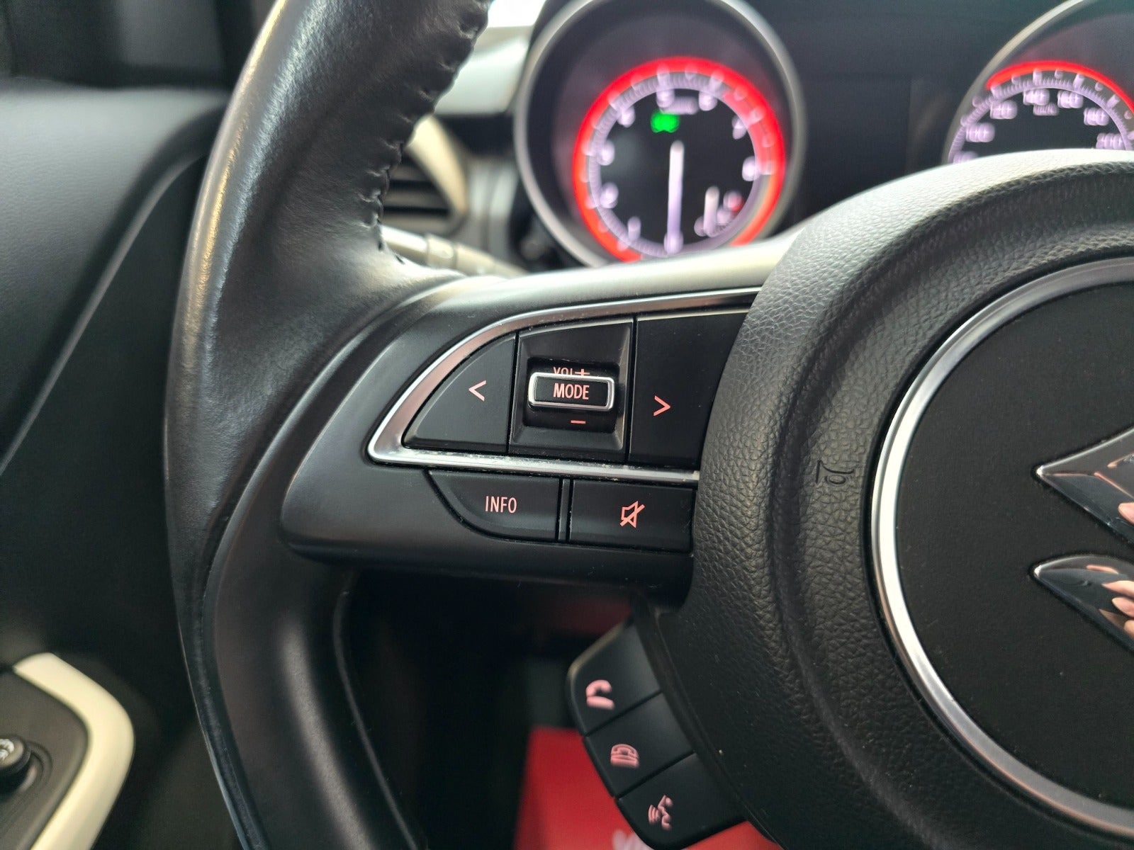 Billede af Suzuki Swift 1,2 mHybrid Action Star