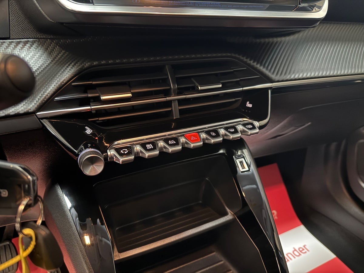 Peugeot 2008 PureTech 100 Active Pack