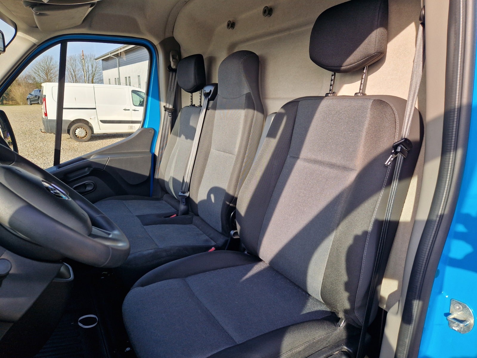 Billede af Renault Master IV T35 2,3 dCi 180 L3H3 Kassevogn aut.