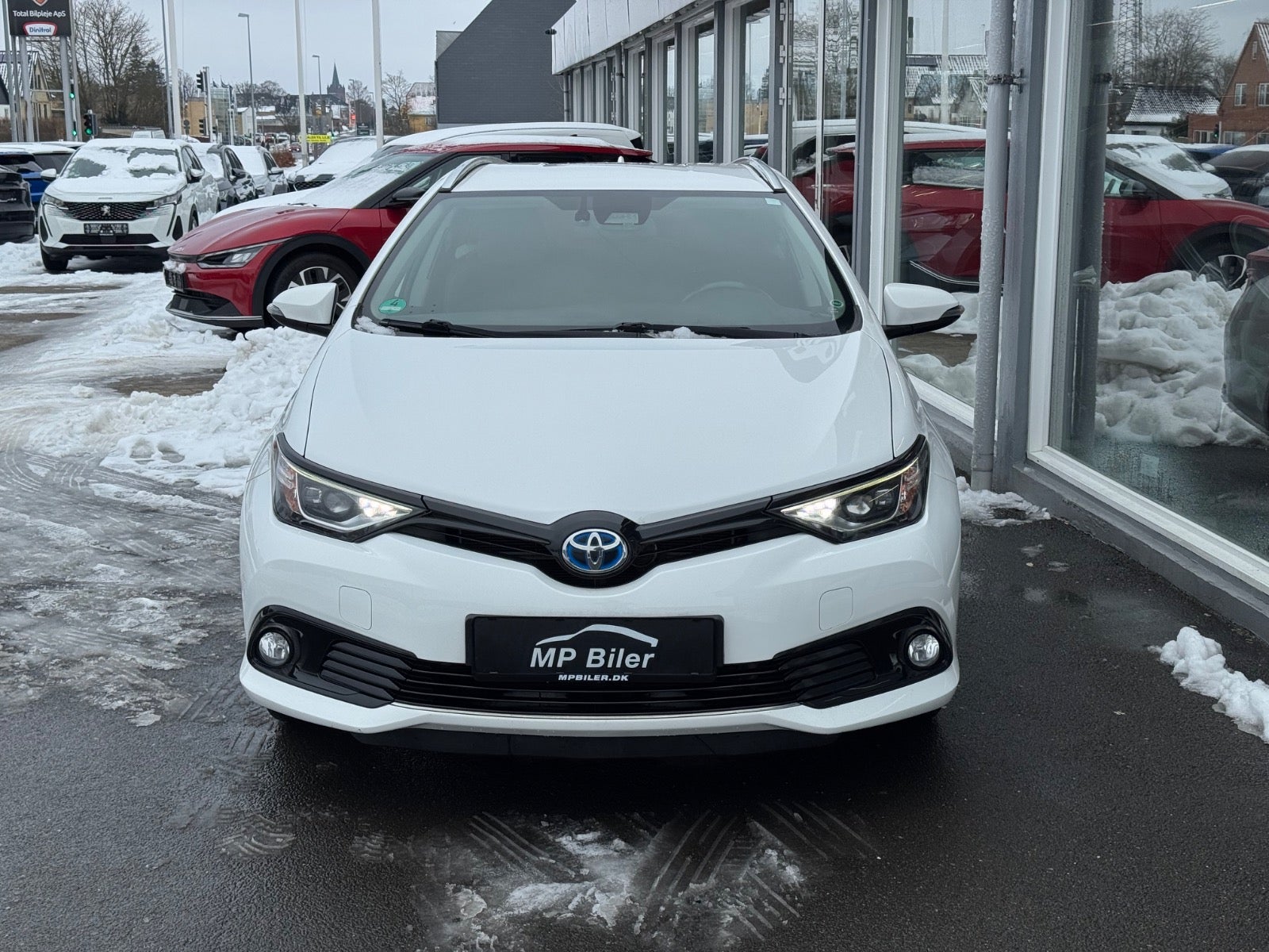 Billede af Toyota Auris 1,8 Hybrid H2 Comfort Touring Sports CVT