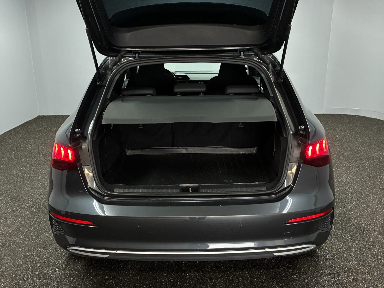 Billede af Audi A3 40 TFSi e Prestige Sportback S-tr.