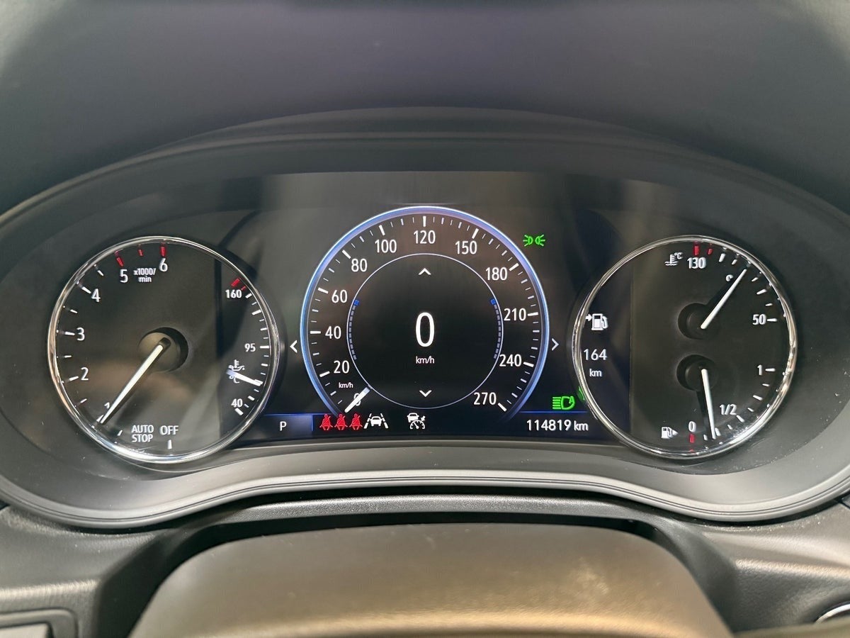 Opel Insignia D 174 Ultimate Sport Tourer aut.