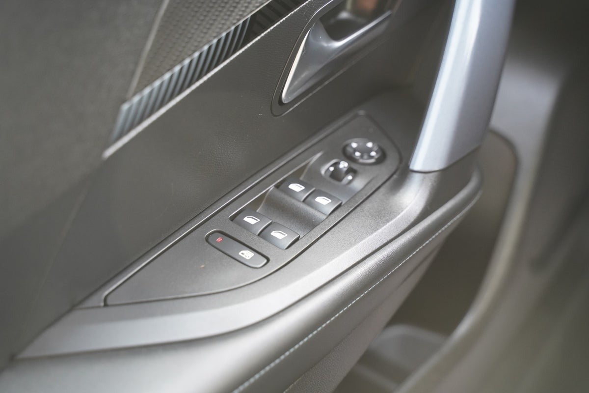 Billede af Peugeot 2008 1,5 BlueHDi 100 Allure Pack