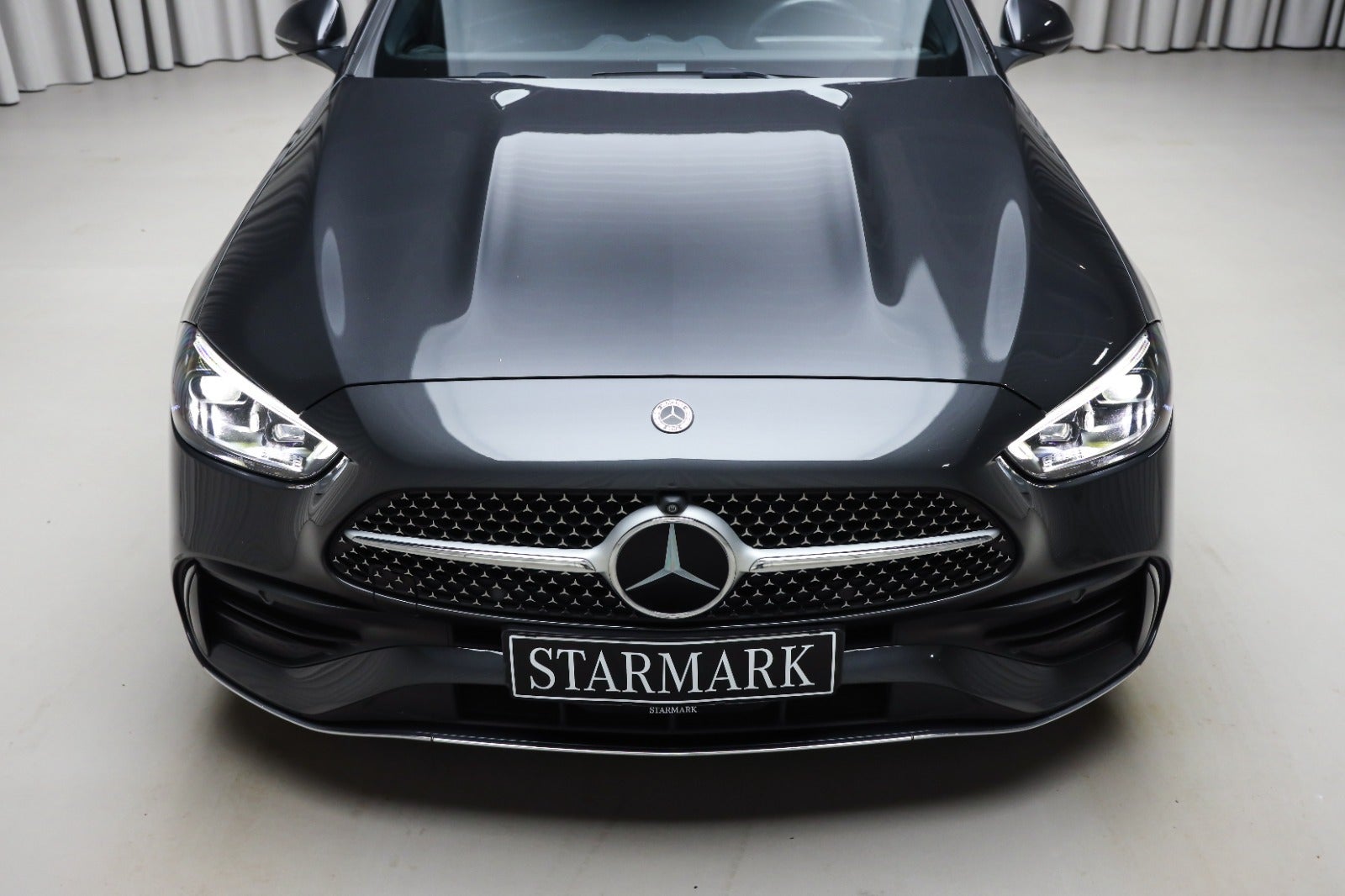 2022 Mercedes-Benz C 300 e