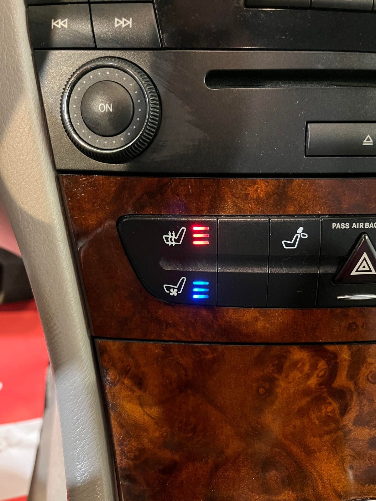 Billede af Mercedes E320 3,2 Elegance aut.