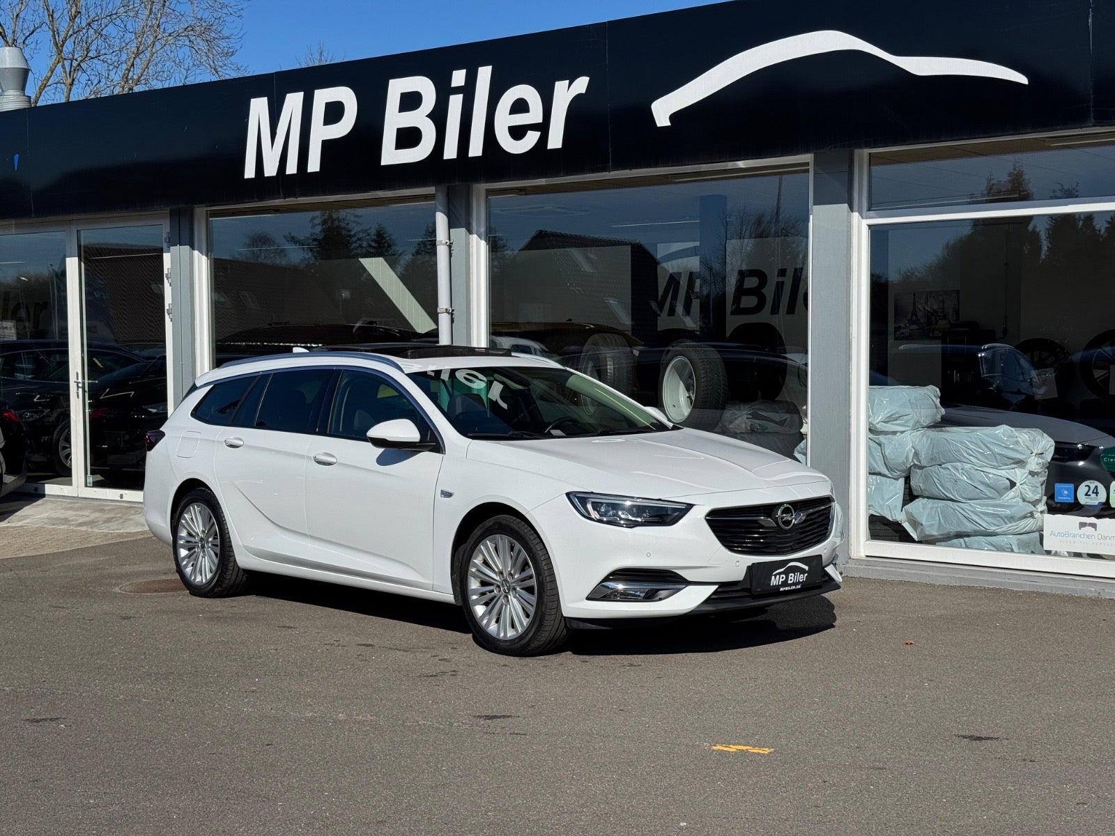 Billede af Opel Insignia 2,0 CDTi 170 Dynamic Best Line Sports Tourer